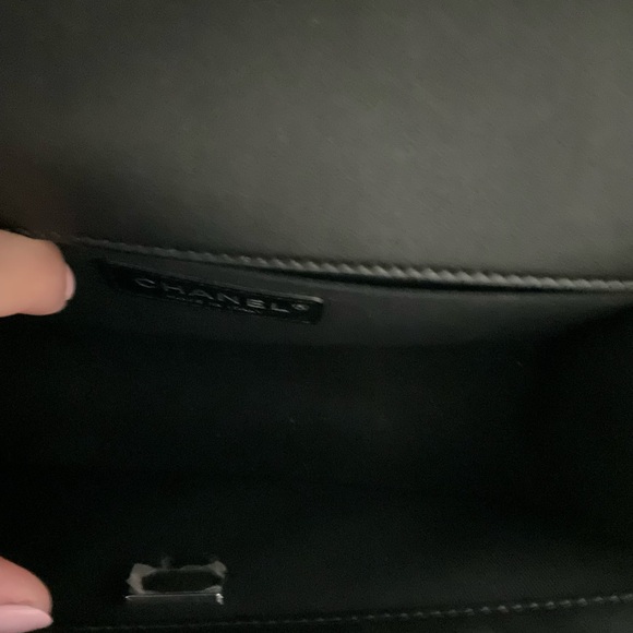 Chanel Medium Boy Bag black - Picture 8 of 13